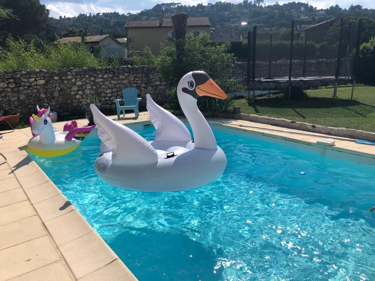 Gite « Les Rives De L'Ardeche » Ucel Esterno foto